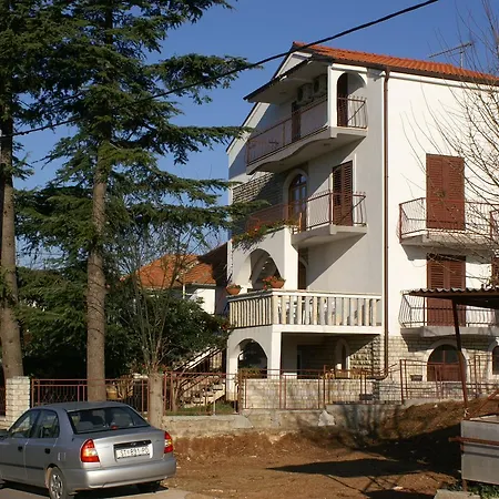 Studio 4299e شقة